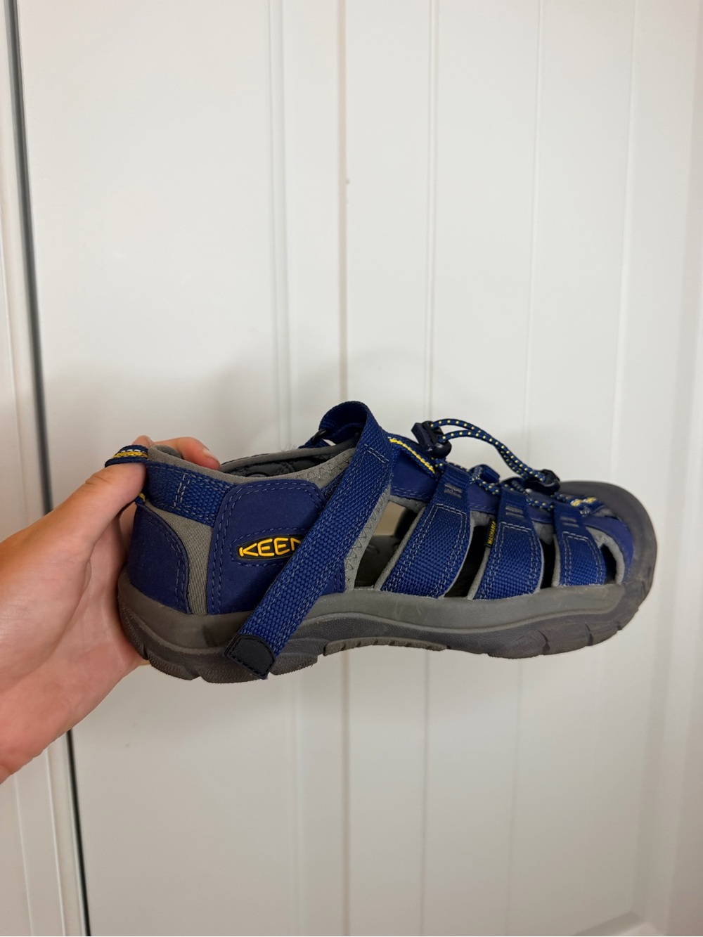 the KEEN Kids' Newport H2 Sandal